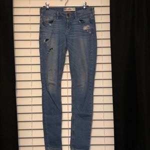Ripped Hollister skinny jeans